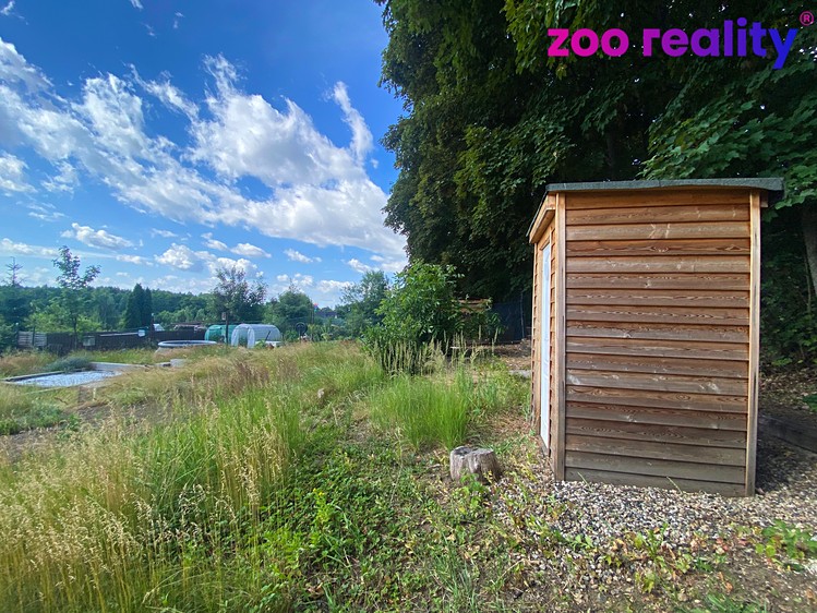 Pronájem zahrady 351 m² - foto 3