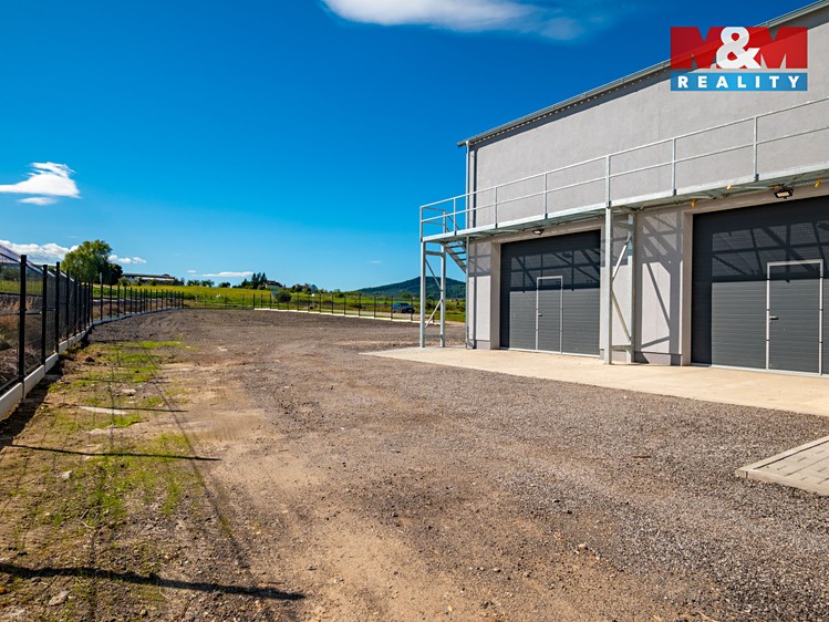 Pronájem  komerčního pozemku 1 500 m² - foto 8