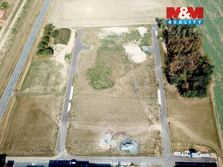 Pronájem  komerčního pozemku 730 m² - foto 3