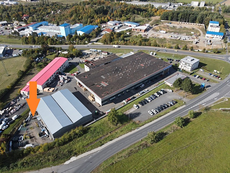 Pronájem komerčního pozemku 800 m² - foto 1