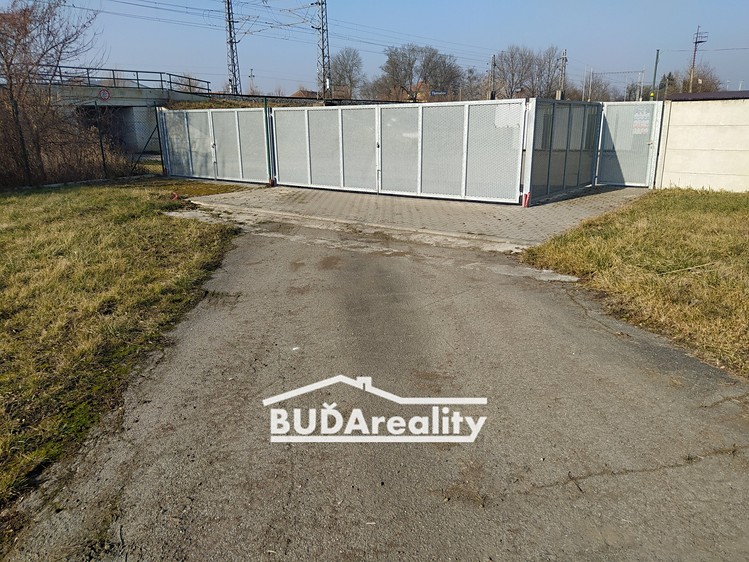 Pronájem komerčního pozemku 1 000 m² - foto 3