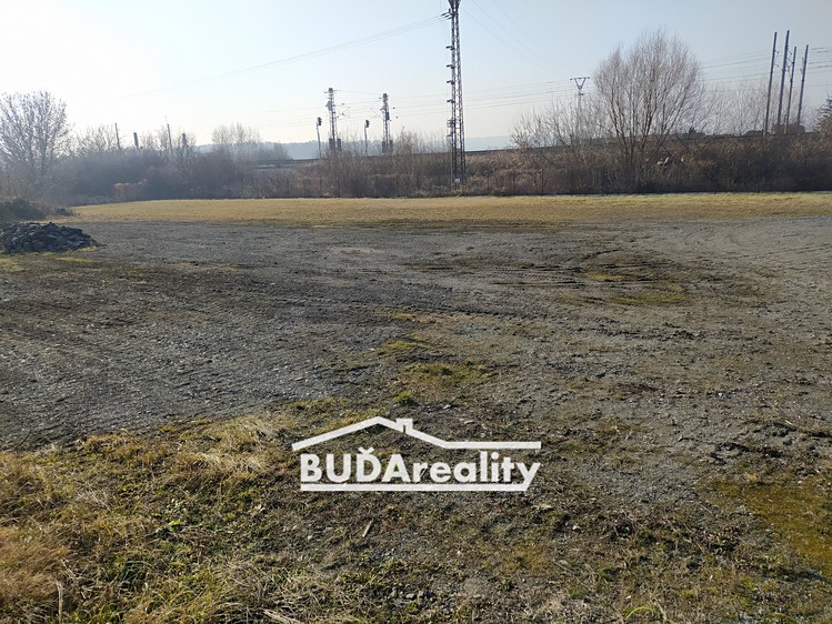 Pronájem komerčního pozemku 1 000 m² - foto 2