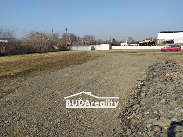 Pronájem komerčního pozemku 1 000 m² - foto 4