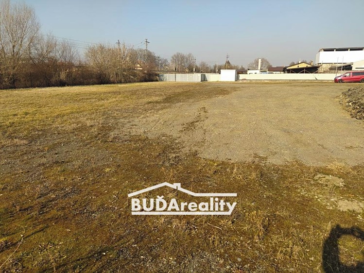 Pronájem komerčního pozemku 1 000 m² - foto 5