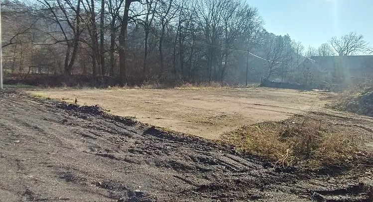 Pronájem komerčního pozemku 500 m² - foto 1