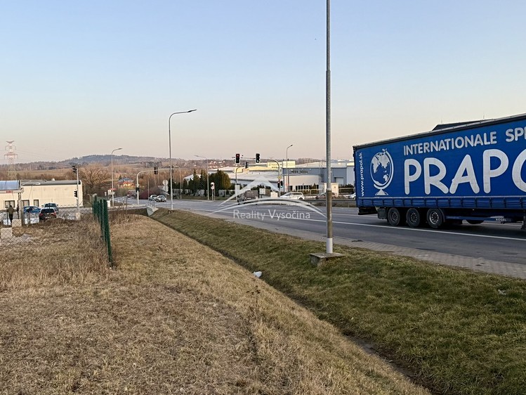 Pronájem komerčního pozemku 1 000 m² - foto 4
