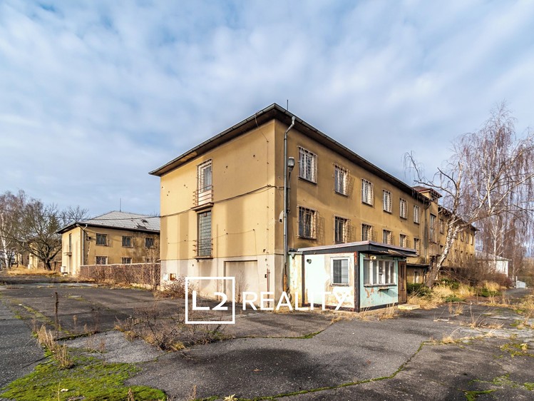 Pronájem komerčního pozemku 4 984 m² - foto 8
