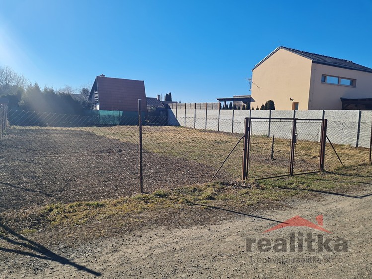 Pronájem zahrady 429 m² - foto 2