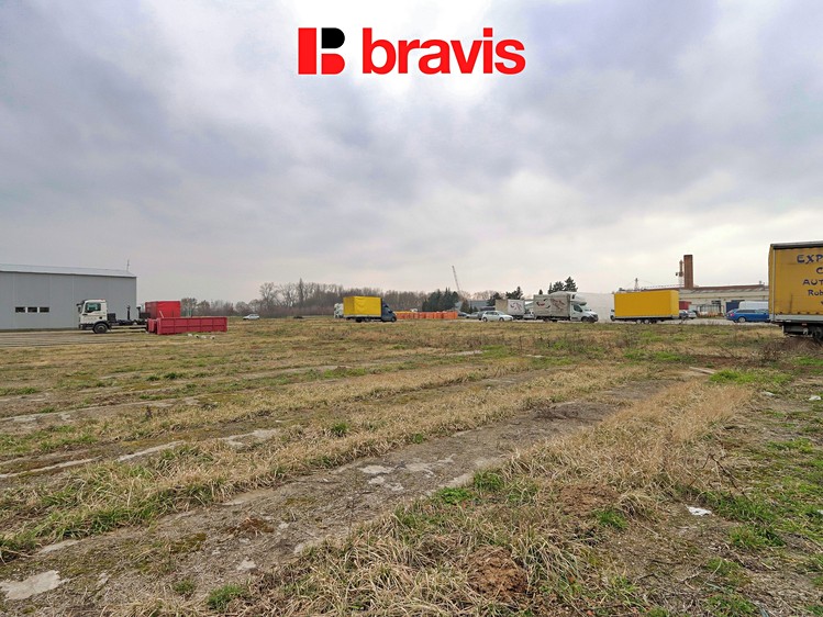 Pronájem komerčního pozemku 1 100 m² - foto 2