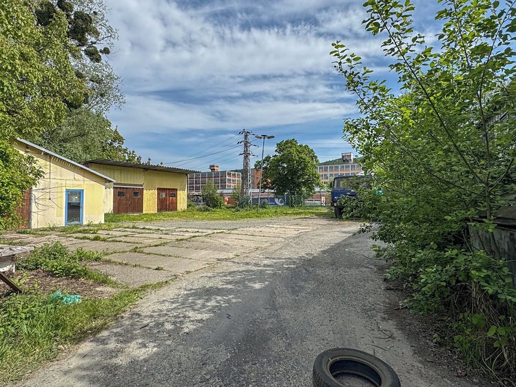 Pronájem  komerčního pozemku 3 057 m² - foto 3