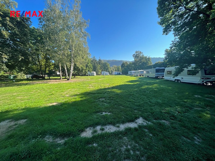 Pronájem louky 10 000 m² - foto 3