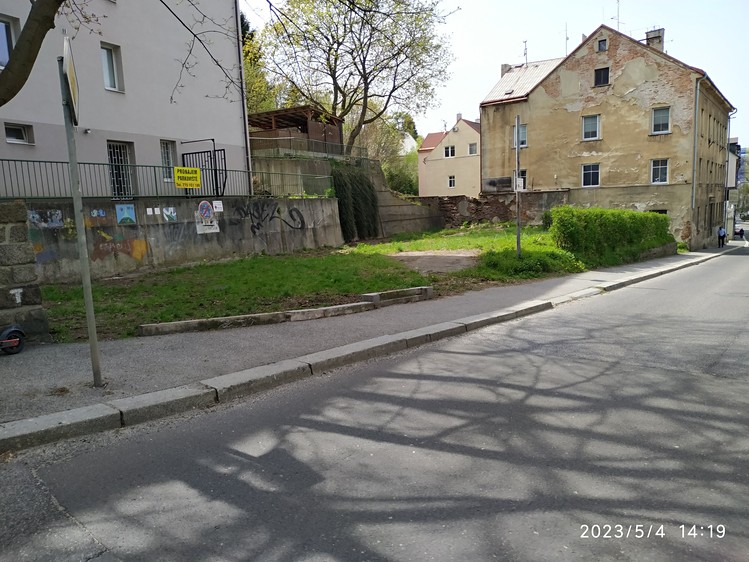 Pronájem komerčního pozemku 520 m² - foto 1
