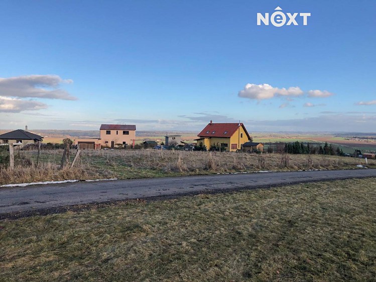 Pronájem zahrady 2 986 m² - foto 1