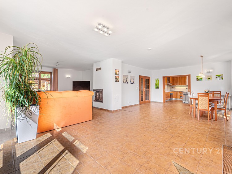 Prodej komerční nemovitosti 327 m² - foto 7