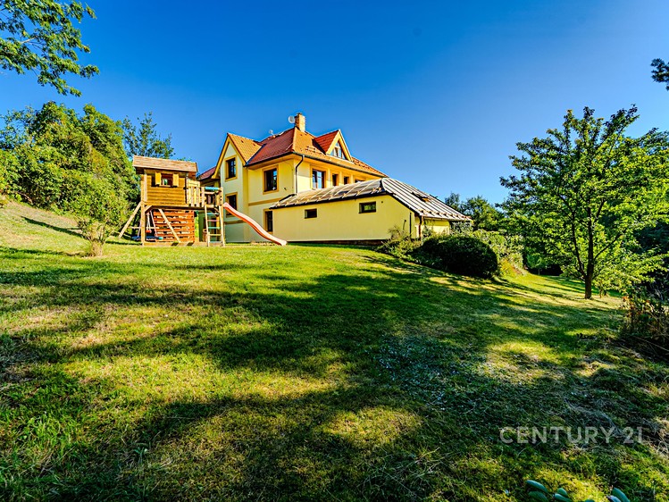 Prodej komerční nemovitosti 327 m² - foto 6