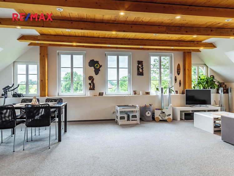 Prodej činžovního domu 1 234 m² - foto 2
