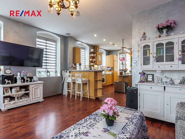 Prodej činžovního domu 1 234 m² - foto 4