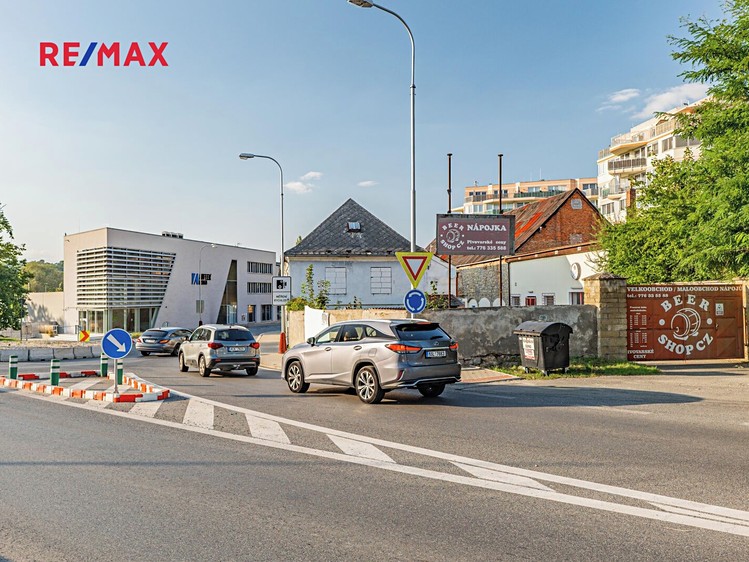Prodej činžovního domu 1 500 m² - foto 7