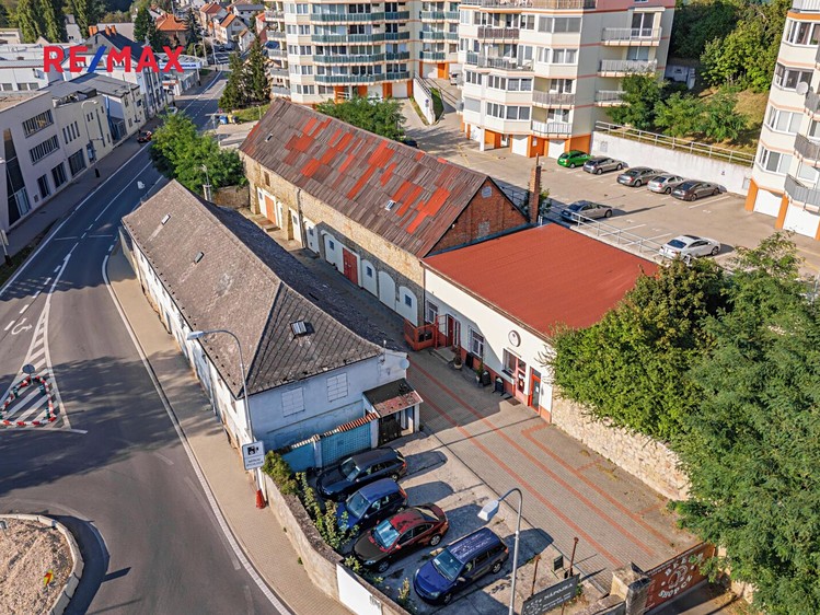 Prodej činžovního domu 1 500 m² - foto 5