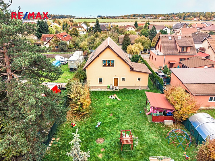 Prodej komerční nemovitosti 237 m² - foto 8
