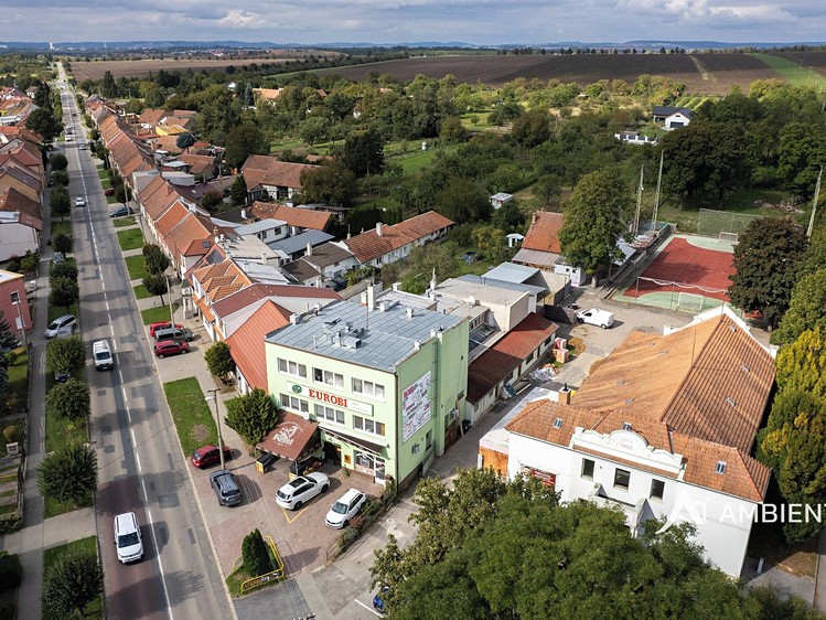 Prodej činžovního domu 901 m² - foto 1