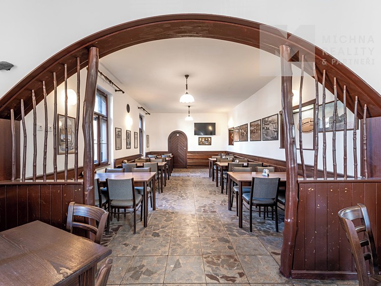 Prodej ubytovacího zařízení 375 m² - foto 4