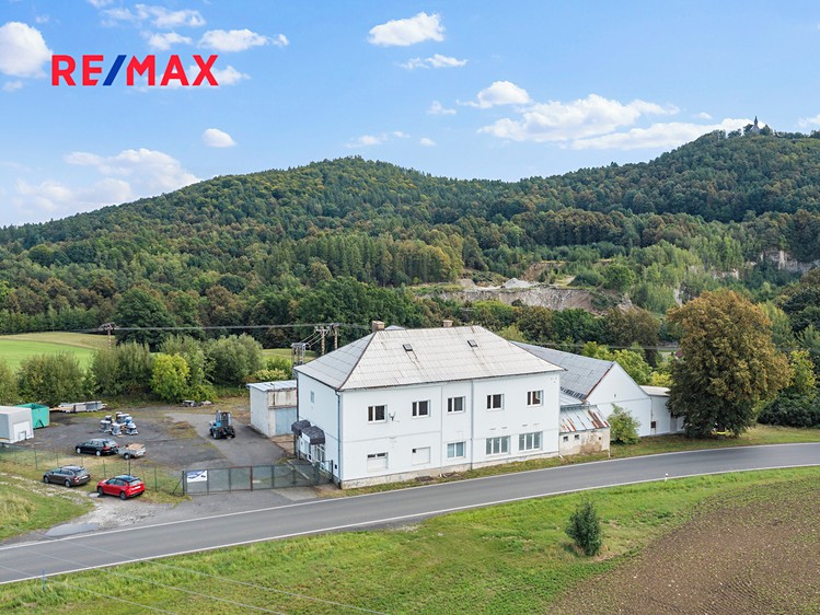 Prodej výrobní haly, prostoru 1 220 m² - foto 3