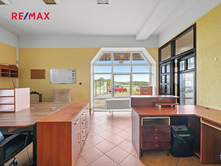 Prodej výrobní haly, prostoru 1 220 m² - foto 7