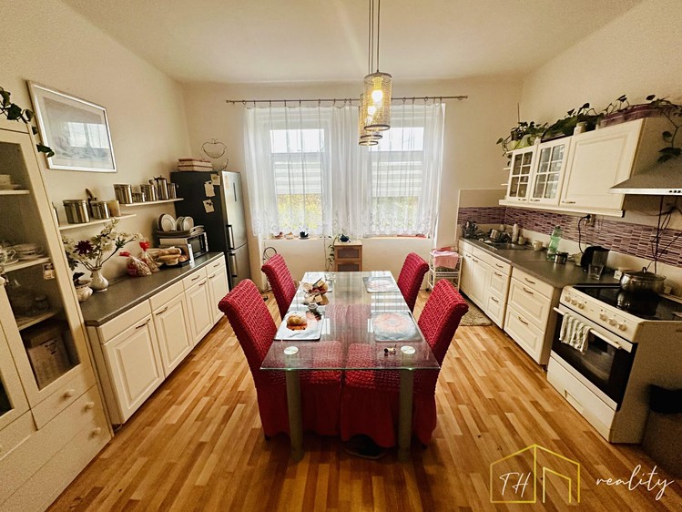 Prodej činžovního domu 600 m² - foto 2
