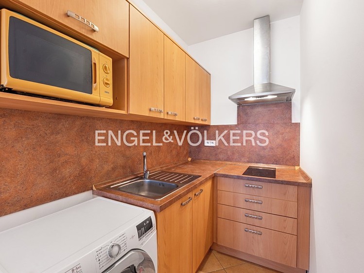 Prodej komerční nemovitosti 32 m² - foto 5