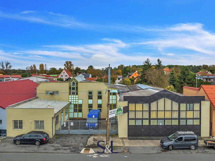 Prodej výrobní haly, prostoru 760 m² - foto 1