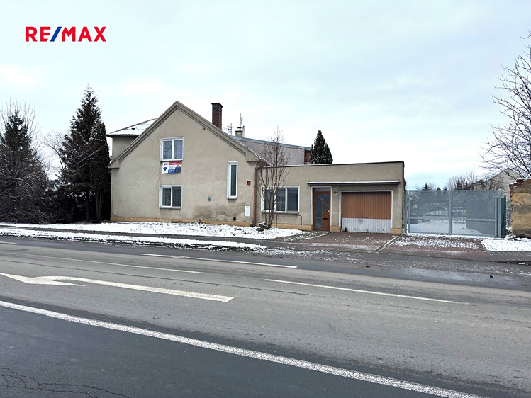 Prodej obchodního prostoru 105 m² - foto 1