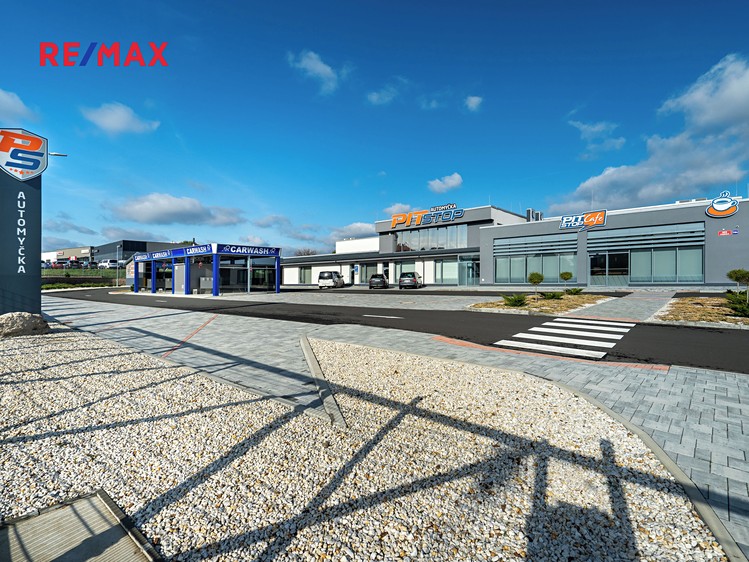 Prodej komerční nemovitosti 1 967 m² - foto 4