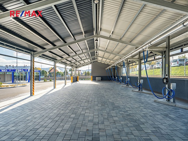 Prodej komerční nemovitosti 1 967 m² - foto 8