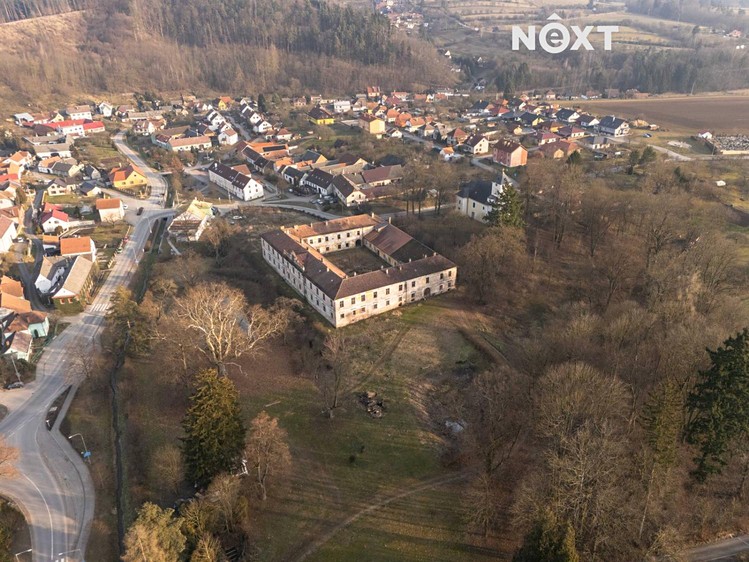 Prodej komerční nemovitosti 28 378 m² - foto 8