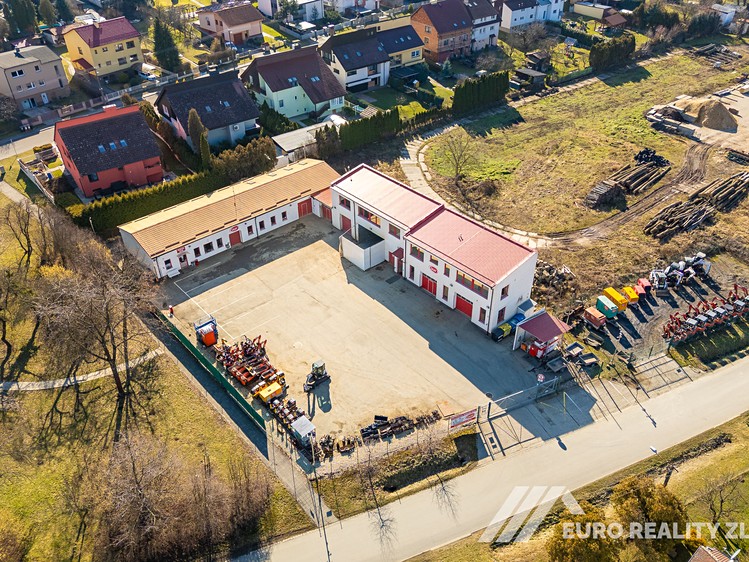 Prodej výrobní haly, prostoru 643 m² - foto 1