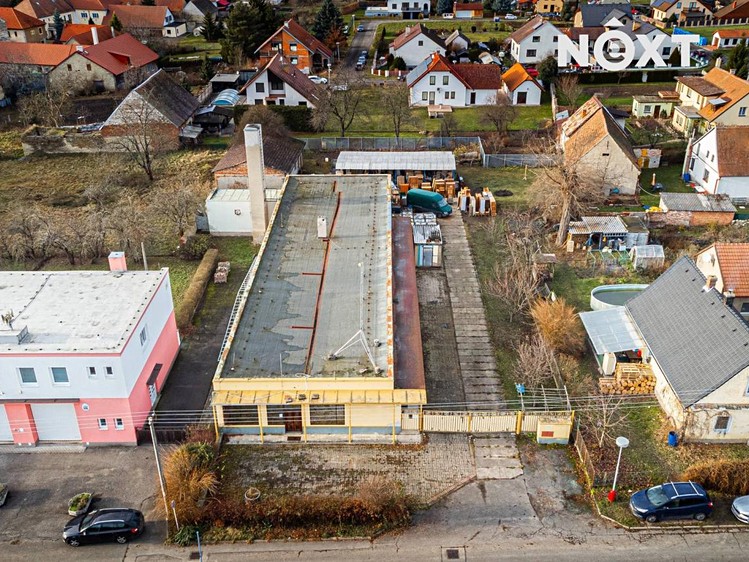 Prodej výrobní haly, prostoru 600 m² - foto 2