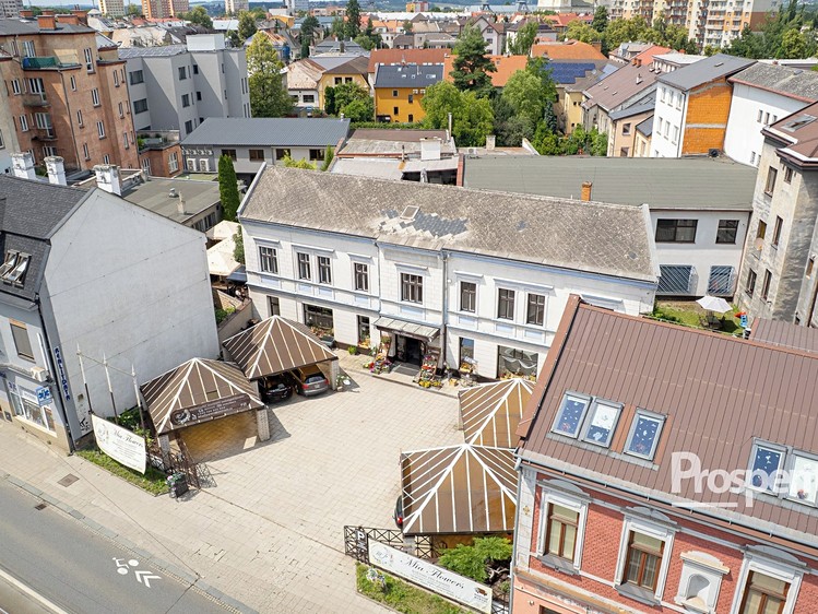 Prodej obchodního prostoru 214 m² - foto 2