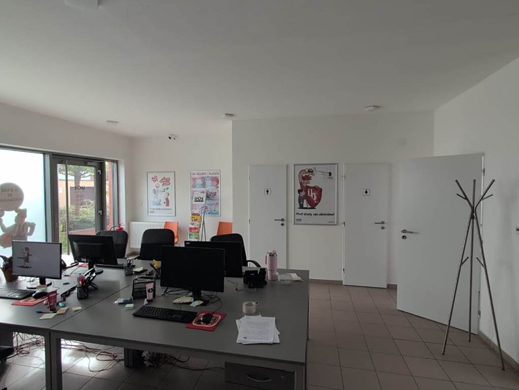 Prodej obchodního prostoru 110 m² - foto 5