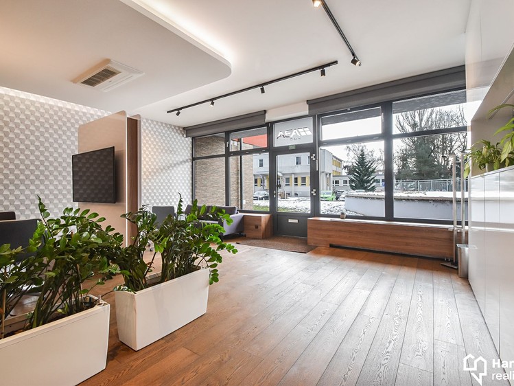 Prodej kanceláře 115 m² - foto 6