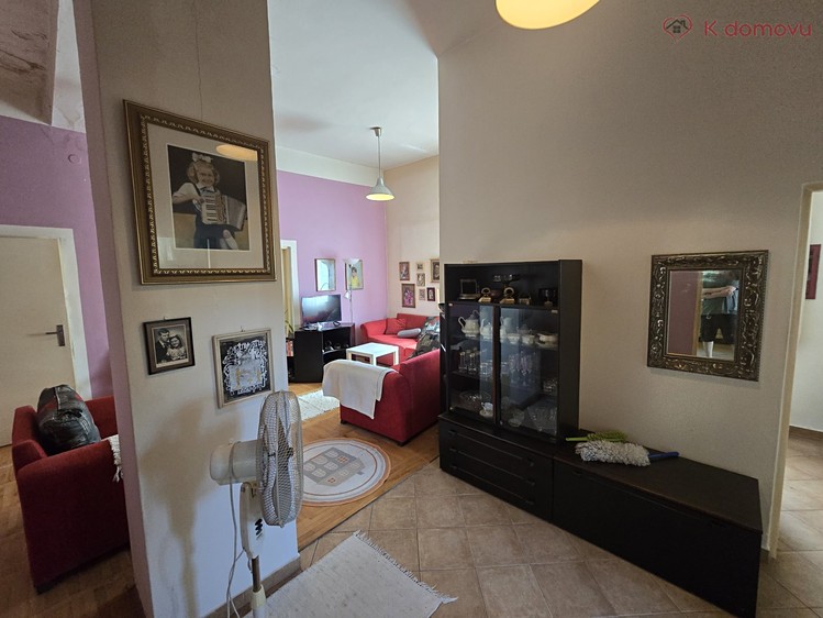 Prodej komerční nemovitosti 143 m² - foto 8
