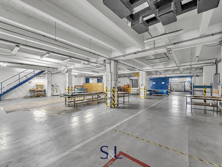 Prodej výrobní haly, prostoru 6 477 m² - foto 8