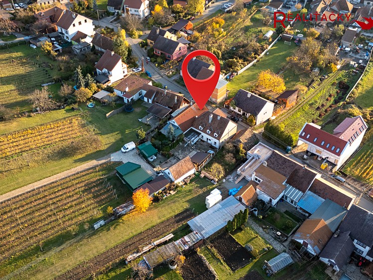 Prodej komerční nemovitosti 94 m² - foto 3