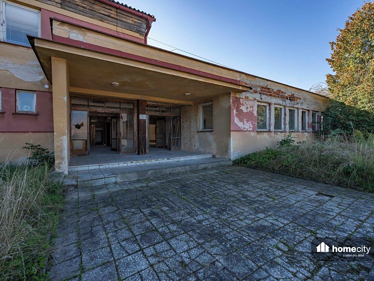 Prodej obchodního prostoru 1 684 m² - foto 2