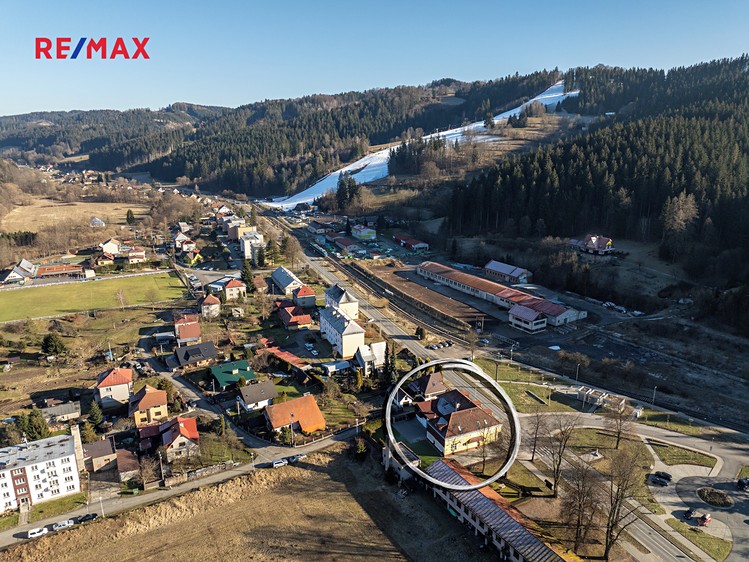 Prodej apartmánů 818 m² - foto 1