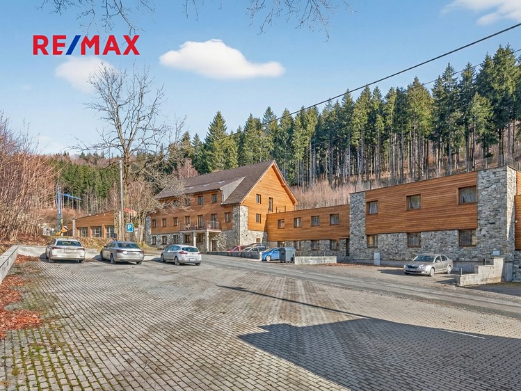 Prodej ubytovacího zařízení 1 978 m² - foto 2