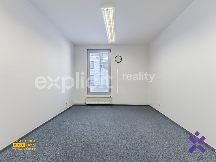 Prodej obchodního prostoru 630 m² - foto 8