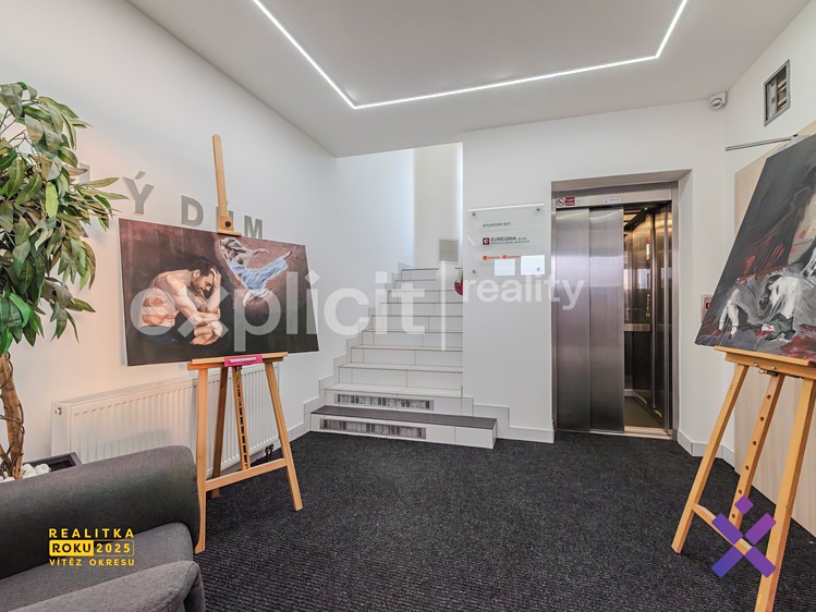 Prodej obchodního prostoru 630 m² - foto 6