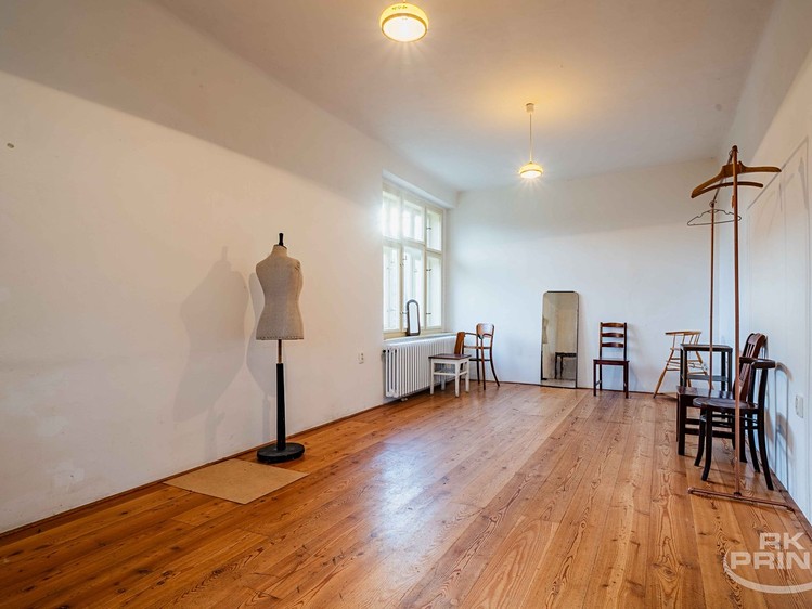 Prodej komerční nemovitosti 1 000 m² - foto 8