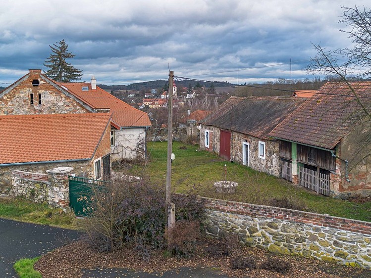 Prodej komerční nemovitosti 1 000 m² - foto 6